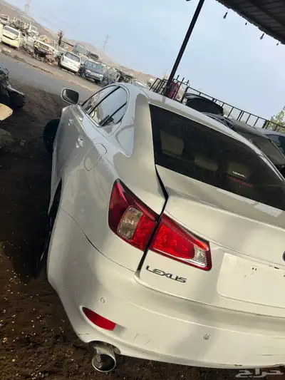 تشليح قطع غيار لكزس Rx350 2012 مصدوم 87