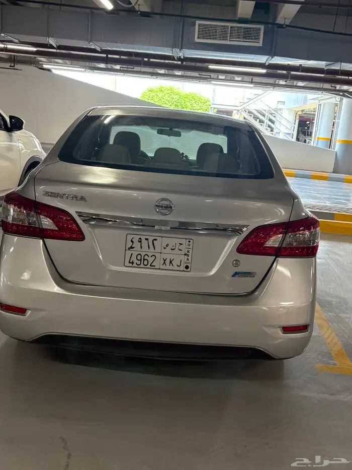 بيع نيسان سنترا 2015 0