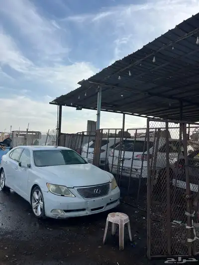 تشليح قطع غيار لكزس Rx350 2012 مصدوم 91