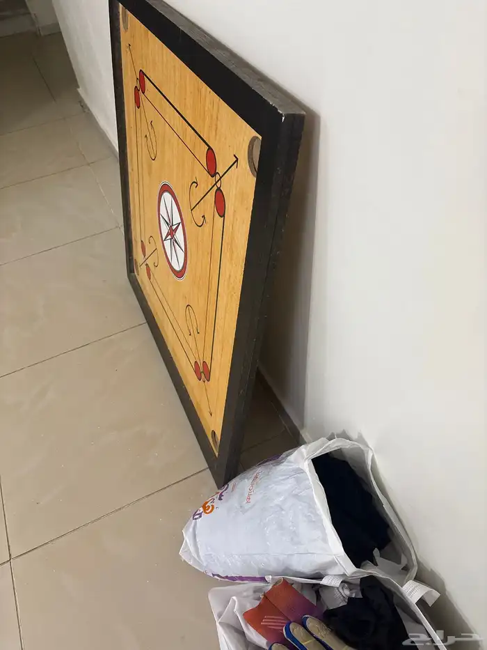 كيرم اصلي كبير بدون حجار السعر 100 قابل للتفاوض حد ادنى 70 2