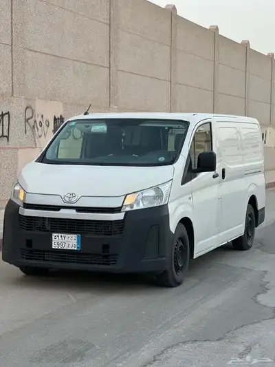 تويوتا باص بضاعه هايس ديزل 2