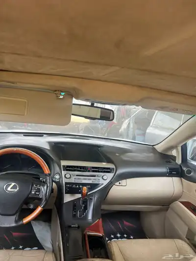 تشليح قطع غيار لكزس Rx350 2012 مصدوم 15