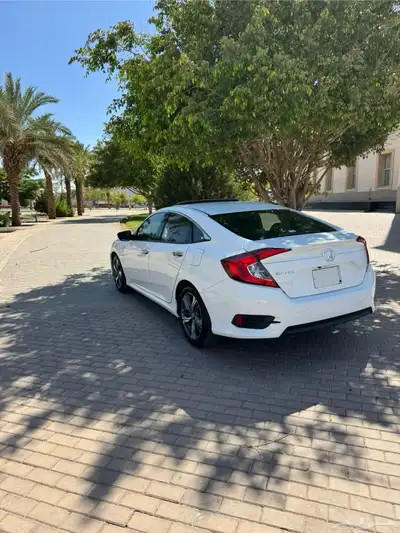 هوندا سيفيك 2020 بحالة الوكاله فل كامل 6