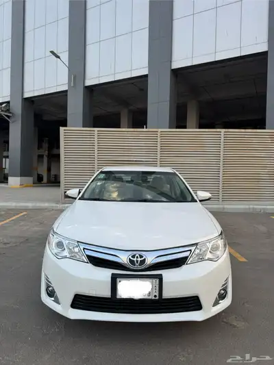 كامري 2014 ( نظيفه جدا ) 1