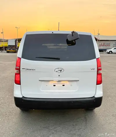هيونداي H1 2021 (ديزل) فان بضاعه بحالة الوكاله للبيع 4
