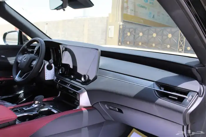 لكزس - RX350 F Sport اديشن - 2025 - فل كامل - خليجي 14