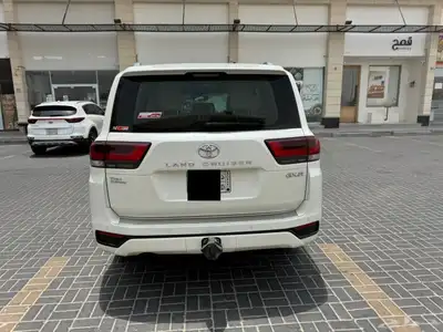 لاندكروزر 2022 2