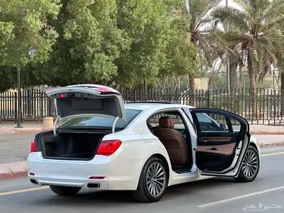 بي ام دبليو 2012 740li 47
