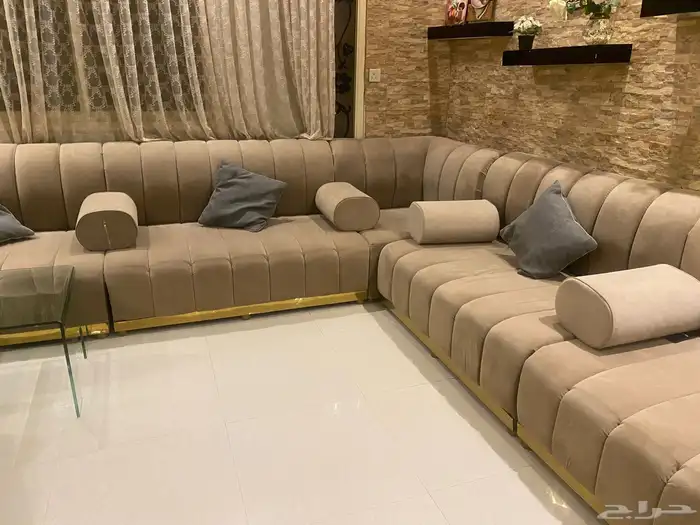 اثاث منزل غساله اوتماتيك  غساله  كنب صاله كما هو الظاهر 9