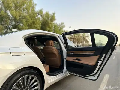 بي ام دبليو 2012 740li 36