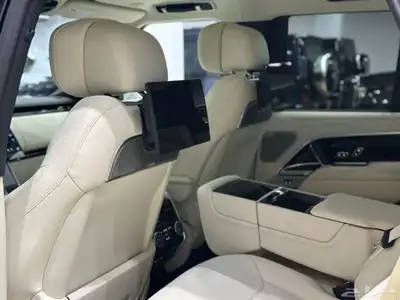 Range Rover autobiography 2025 7
