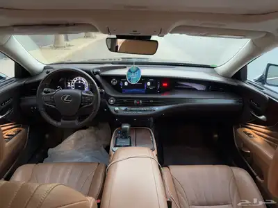 لكزس LS350 2020 13