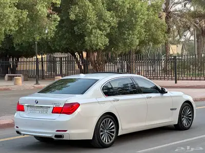 بي ام دبليو 2012 740li 28
