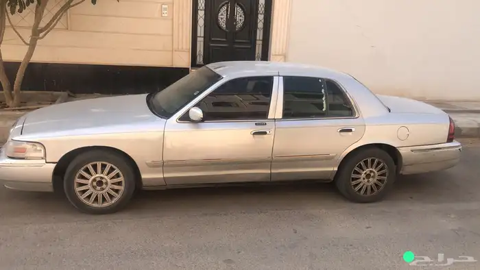 فورد للبيع قطع غيار تشليح 0