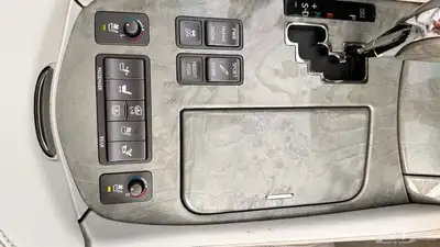 لكزس 2010 هايبرد LS 600 HL 32