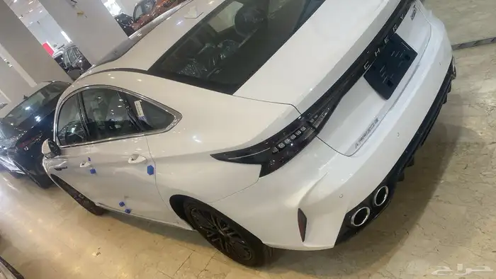 شيري اريزو 8 2025 1