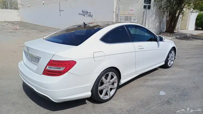 مرسيدس C250 كوبيه موديل 2014 AMG cut في جدة 4