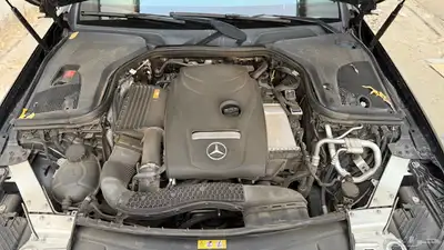 MERCEDES E-300 COUPE (AMG) 11