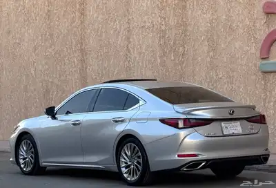 لكزس ES350 CC 2021 5