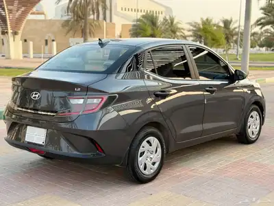 هونداي i10 2024 شبه جديده للمستخدم 8