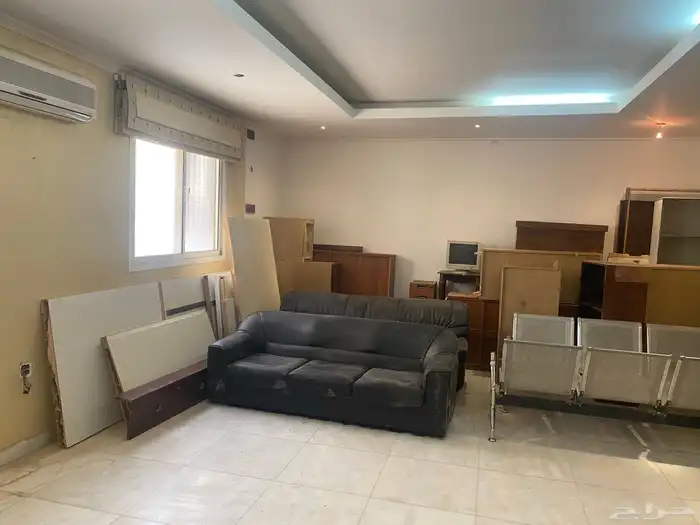 مكاتب وكراسي 8