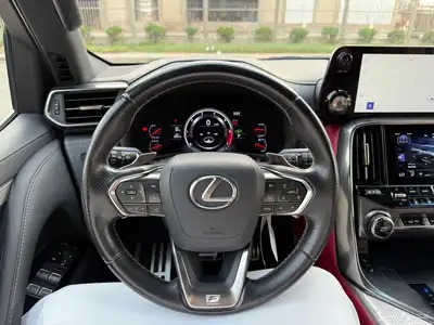 جيب لكزس LX600 2023 F SPORT - سعودي 31