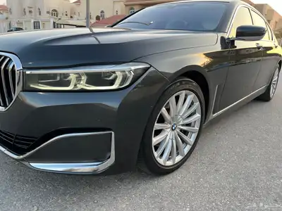 بي ام دبليو ( 730 LI ) الموديل 2021 ممشى قليل شبه جديد 3