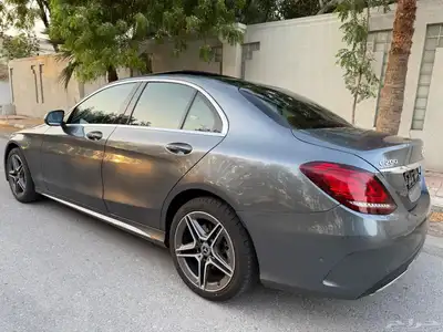 مرسيدس ( C200 ) الموديل 2020 ممشى قليل شبه جديده 2