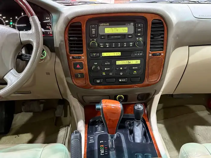 لكزس LX470 2001 مخزن و ممشى قليل ماشاءالله 18