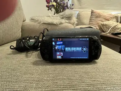 جهاز psp 3000 اصلي مهكر 13