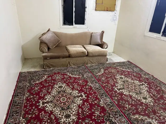أغراض للبيع 3