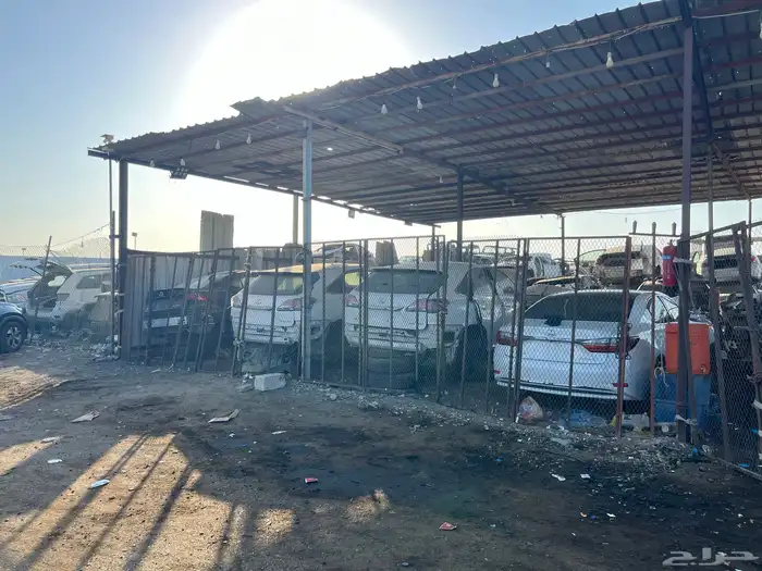 تشليح قطع غيار لكزس Rx350 2012 مصدوم 64