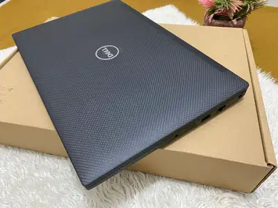 لابتوب Dell شاشه لمس كور i7 شبه الجديد 10