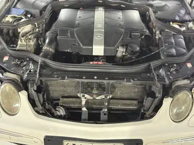 مرسيدس بنز E240 موديل 2005 3