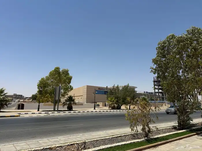 استراحه للايجار حي الجوهره 1