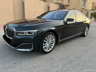 بي ام دبليو ( 730 LI ) الموديل 2021 ممشى قليل شبه جديد 15