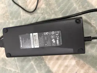 جهاز Xbox 360 شغال نظيف ومعه سيدي اقبل البدل سوني ثري فات 4