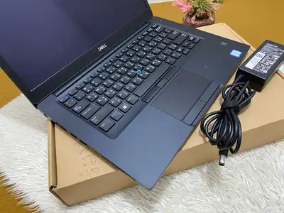 لابتوب Dell شاشه لمس كور i7 شبه الجديد 11