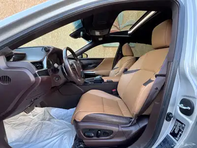 لكزس ES350 CC 2021 40