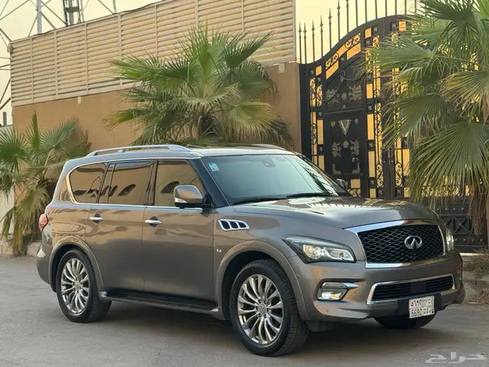 انفنيتي QX80 2016 بحالة الوكالة 8