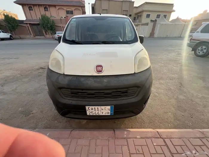 فيات 4