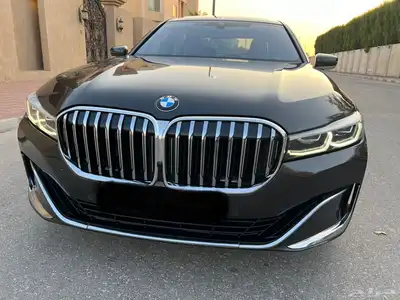 بي ام دبليو ( 730 LI ) الموديل 2021 ممشى قليل شبه جديد 5
