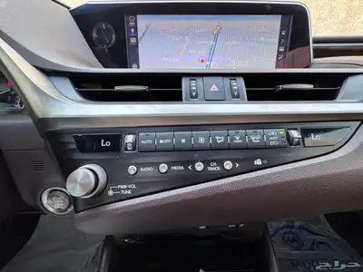 لكزس ES350 CC 2021 25