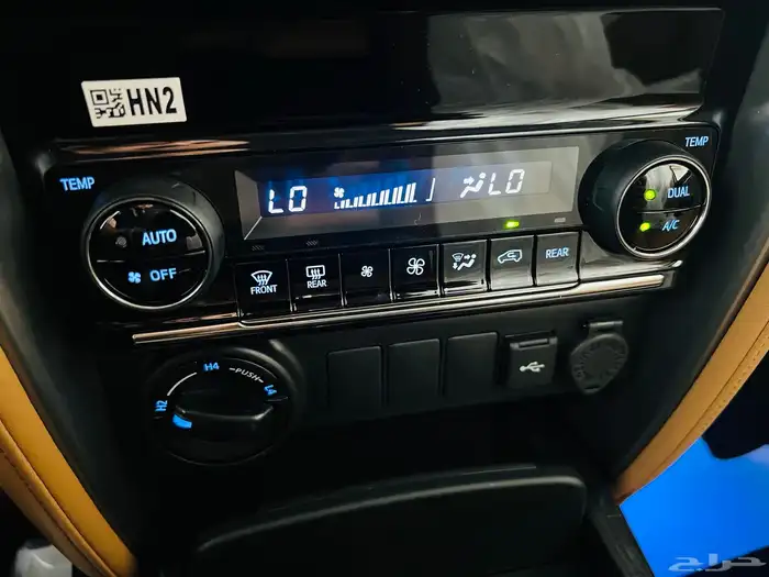 تويوتا فورتشنر VX1 بنزين 2025 22