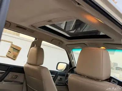 مستبيشي باجيرو 2018 فل كامل 3.8 وكاله 24