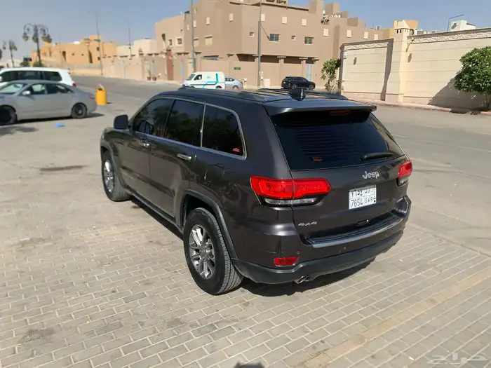 جيب جراند شروكي فل 6