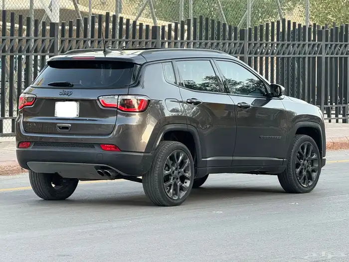 جيب كومباس فل كامل 2021 11