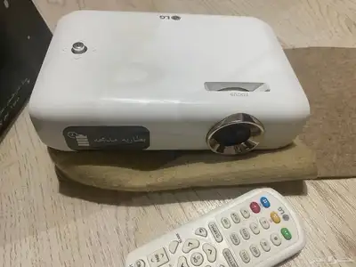 بروجكتر ال جي 0