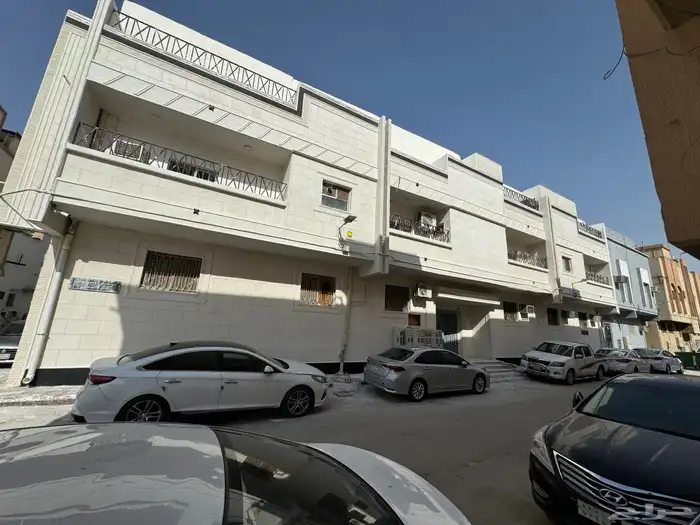 عمارة في حي الشميسي 12 شقة 2