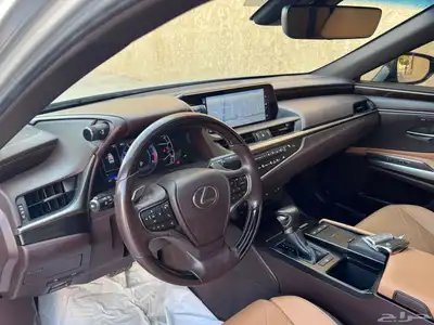 لكزس ES350 CC 2021 38